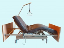 betegágy elektromos ágy ápolási ágy kórházi ágy
